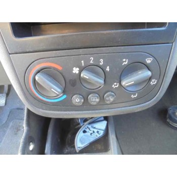 opel corsa c del año 2004