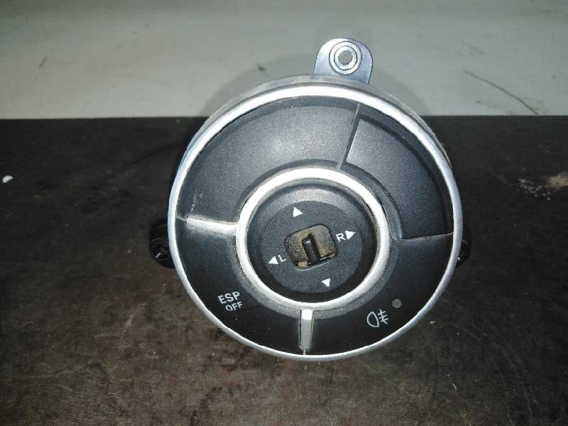 Recambio de mando retrovisor para ssangyong kyron 200 xdi premium 4wd referencia OEM IAM 8550109161  