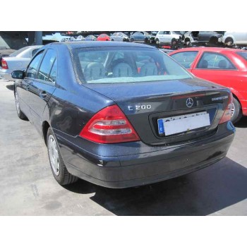 mercedes-benz clase c (w203) berlina del año 2002