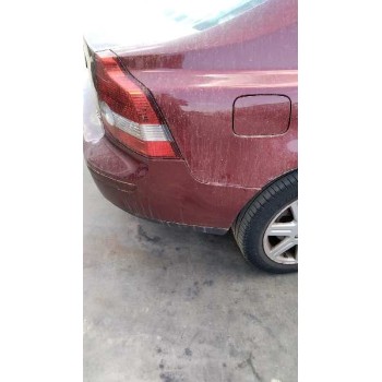 volvo s40 berlina del año 2004