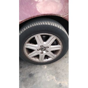 volvo s40 berlina del año 2004