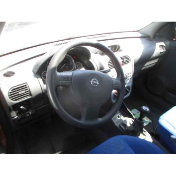 opel corsa c del año 2004