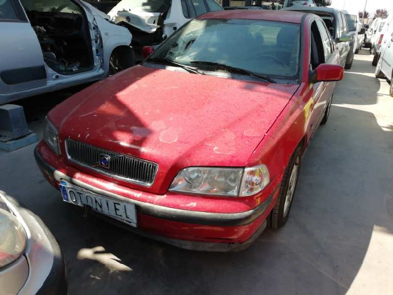 VOLVO S40 BERLINA