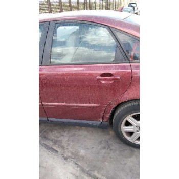 volvo s40 berlina del año 2004