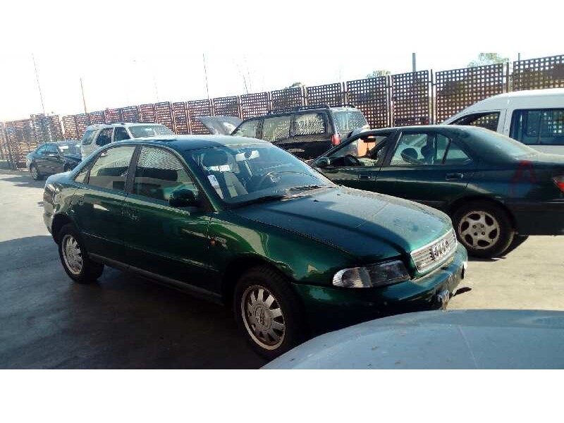 AUDI A4 BERLINA (B5)