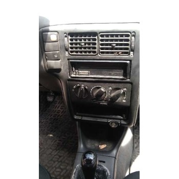 volkswagen polo berlina (6n1) del año 1998