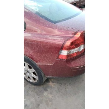 volvo s40 berlina del año 2004