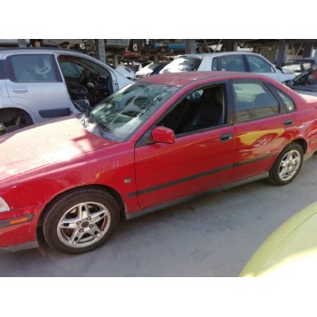 volvo s40 berlina del año 1999