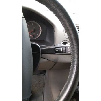 volvo s40 berlina del año 2004