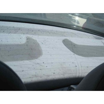 mercedes-benz clase c (w203) berlina del año 2002