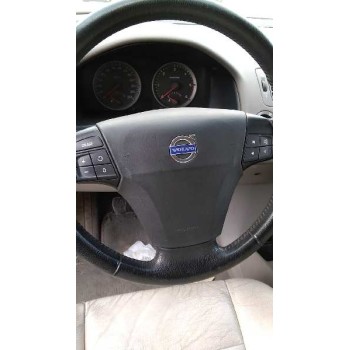 volvo s40 berlina del año 2004