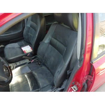 volvo s40 berlina del año 1999