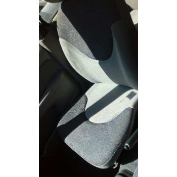 nissan micra (k11) del año 2002