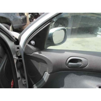 peugeot 206 berlina del año 2002