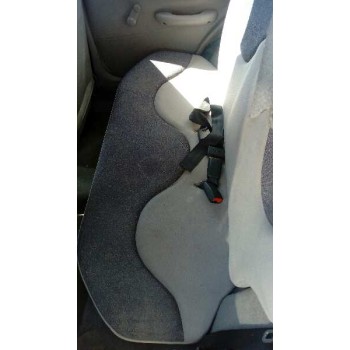 nissan micra (k11) del año 2002