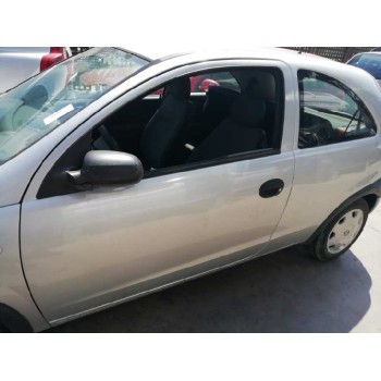 opel corsa c del año 2002