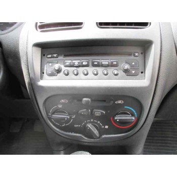 peugeot 206 berlina del año 2002