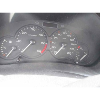 peugeot 206 berlina del año 2002