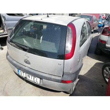 opel corsa c del año 2002