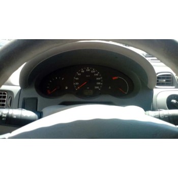 nissan micra (k11) del año 2002