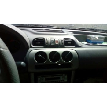 nissan micra (k11) del año 2002