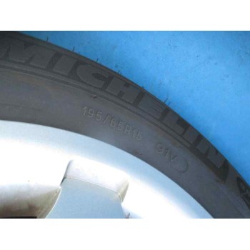 mercedes-benz clase c (w203) berlina del año 2002