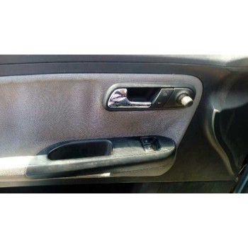 seat ibiza (6l1) del año 2004