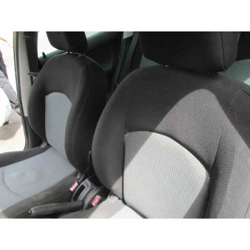 peugeot 206 berlina del año 2002