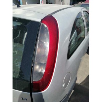 opel corsa c del año 2002