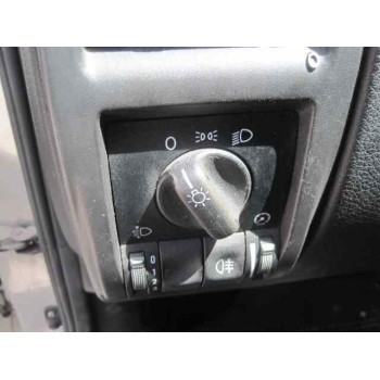 opel astra g berlina del año 2000