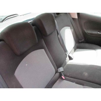 peugeot 206 berlina del año 2002