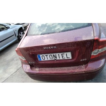 volvo s40 berlina del año 2004