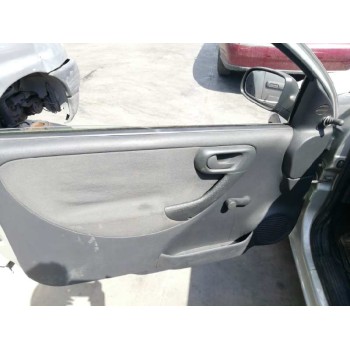 opel corsa c del año 2002