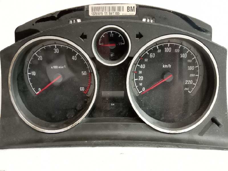 Recambio de cuadro instrumentos para opel astra h berlina cosmo referencia OEM IAM 13251615 13251615 