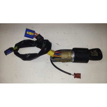 CONMUTADOR DE ARRANQUE 