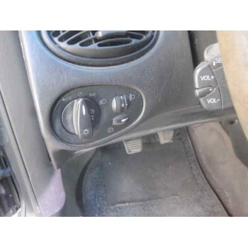 ford focus berlina (cak) del año 1999