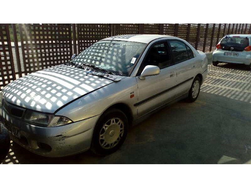 mitsubishi carisma berina 5 (da0) del año 1999