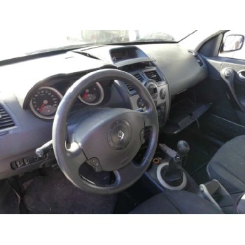 renault megane ii berlina 5p del año 2004