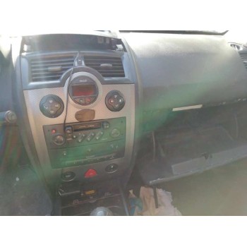 renault megane ii berlina 5p del año 2004