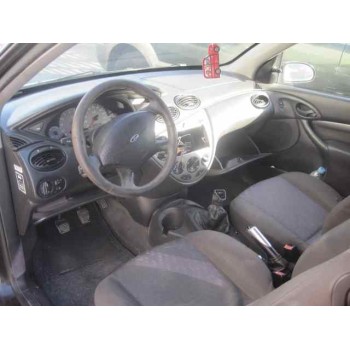 ford focus berlina (cak) del año 1999
