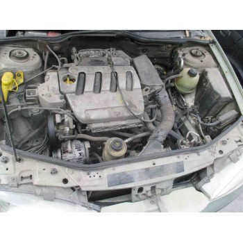 renault megane i fase 2 berlina (ba0) del año 2001
