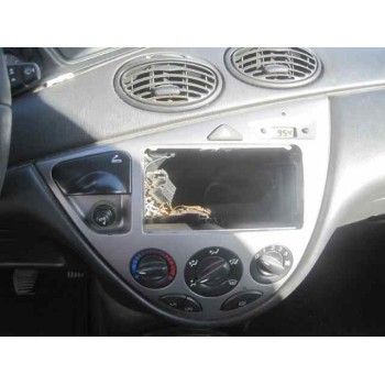 ford focus berlina (cak) del año 1999