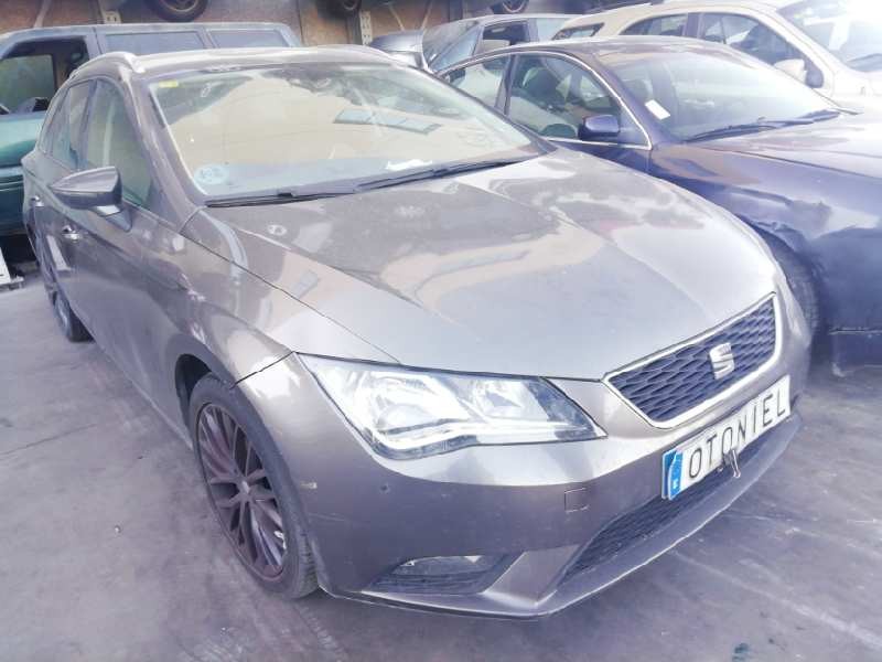 SEAT LEON ST (5F8)