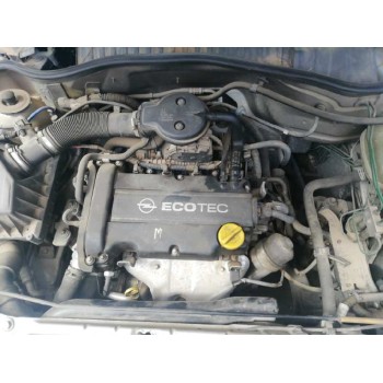 opel corsa c del año 2001