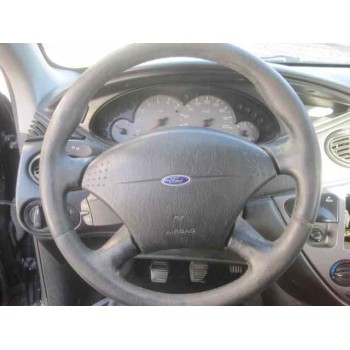 ford focus berlina (cak) del año 1999