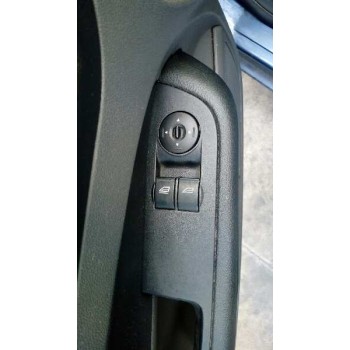 ford focus berlina (cap) del año 2006