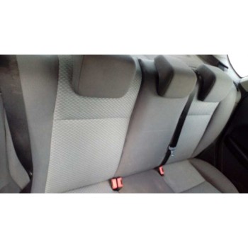 ford focus berlina (cap) del año 2006