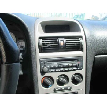 opel astra g coupé del año 2001