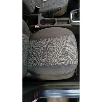 ford focus berlina (cap) del año 2006