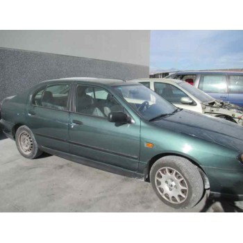 nissan primera berlina (p11) del año 2001